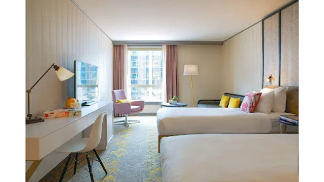 Renaissance Paris La Defense Hotel