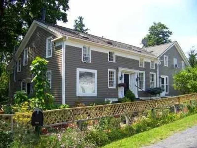 Black Walnut Bed and Breakfast