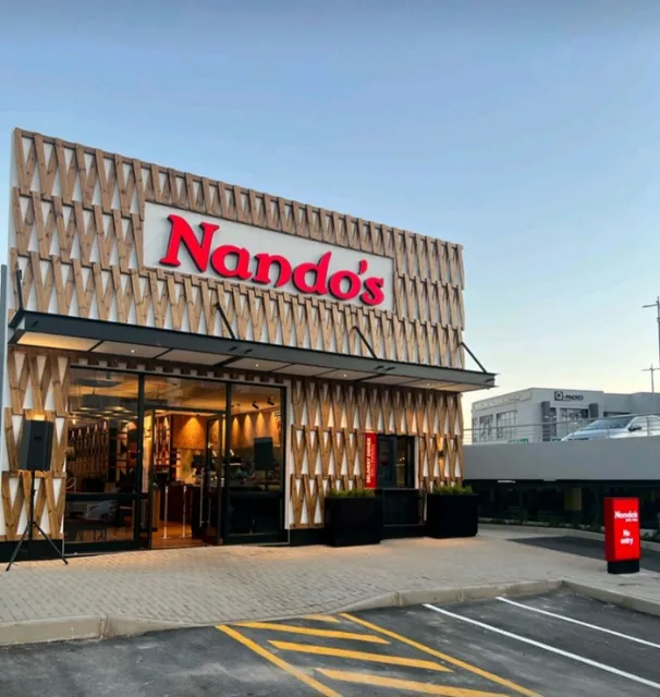 Nando's Woodhill Drive Thru