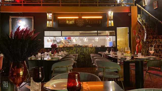 Pavarotti teatro ristorante italiano