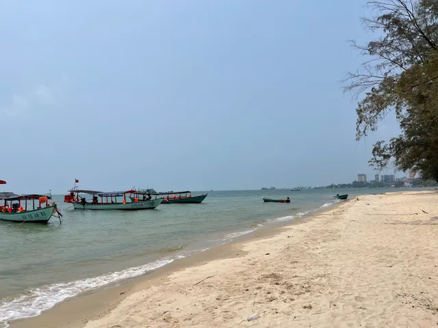 ឆ្នេរ​ ឯករាជ្យ