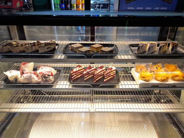 OzSrio Pizza Kebab & Cafe - Ipswich