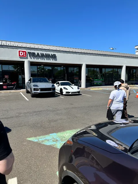 Crate & Barrel Outlet