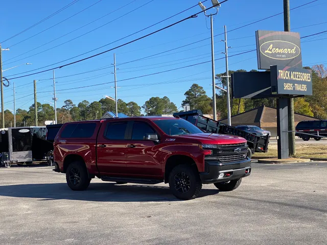 Leonard Truck Outfitters