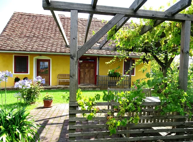 Landlust-Ferienhaus am Rosenhof