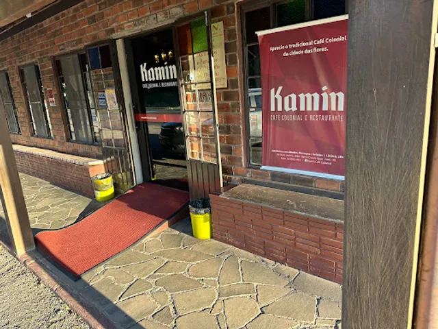 Kamin Café Colonial e Restaurante