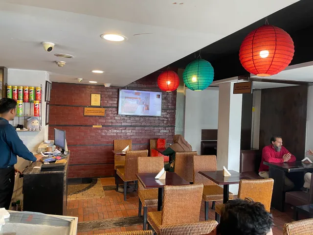 Grassroots Cafe, Asad Gate, Aarong