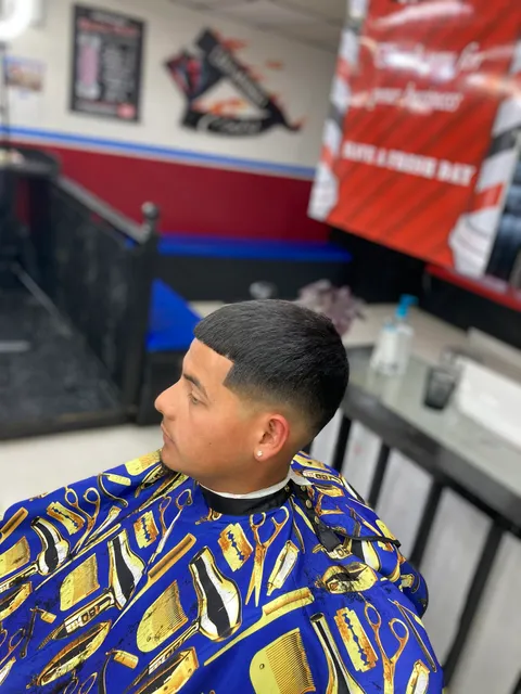 Diamond Cuts Barber Studio, Llc