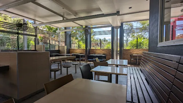 McDonald's Springfield Lakes