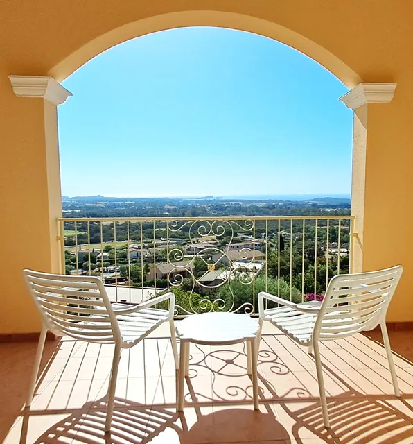 Golf & Sea Residence