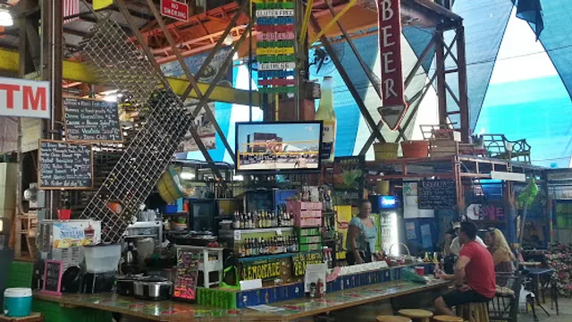 Amber's Tropical Escape