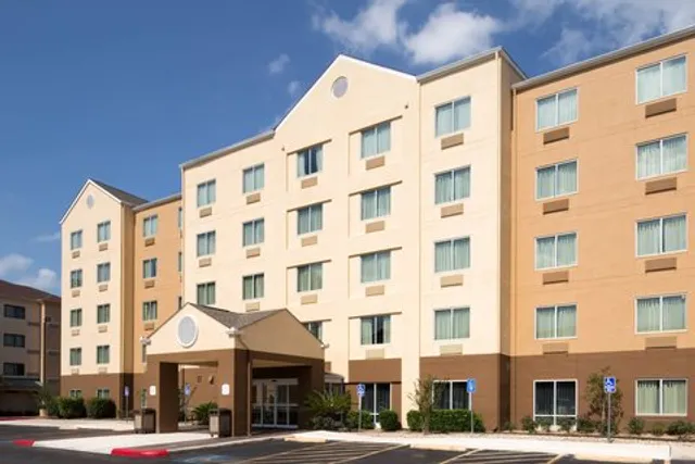 Fairfield by Marriott Inn & Suites San Antonio Airport/North Star Mall