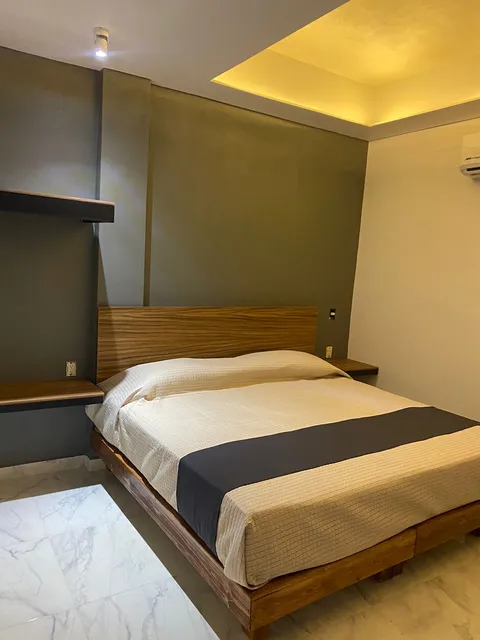 HOTEL CAMELINAS EXPRESS