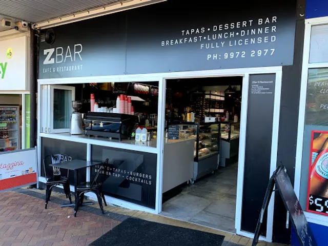 Zbar & Restaurant Collaroy Plateau