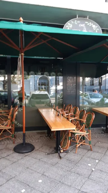 Café des Schicksals(Kaderin cafesi)