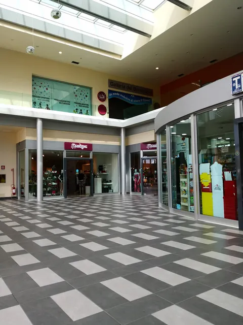 Le Torri Shopping Center