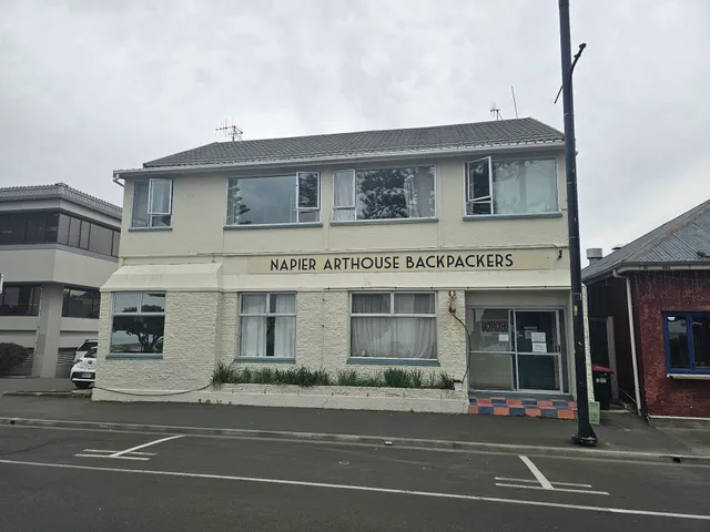 The Art House Backpackers