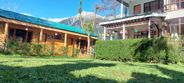 Hotel Pahalgam Inn