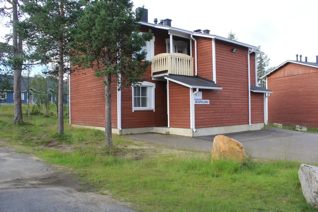 Luulampi E1 Majoitus