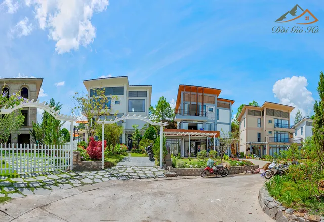 Villa Nam Hồ ( Đồi Gió Hú ) - View Hill Pine Forest DaLat