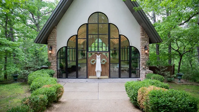 Stonegate Glass Chapel