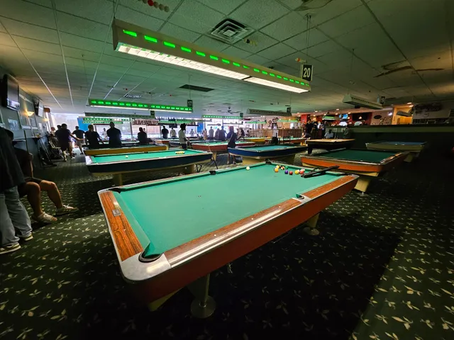 Golden Cue Billiard Lounge
