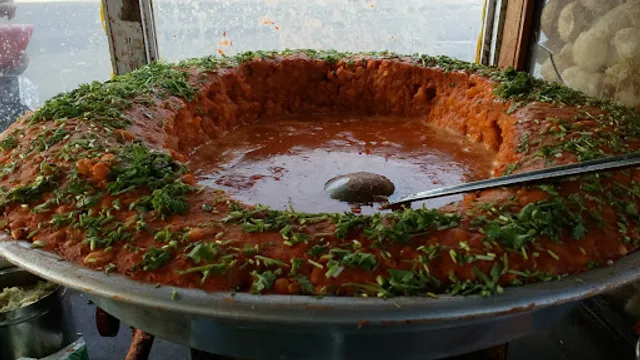 Sri Modhamamba Tiffin Centre