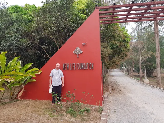 New Life Foundation
