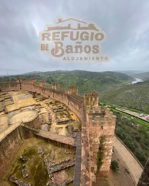 Alojamiento Refugio de Baños de la encina
