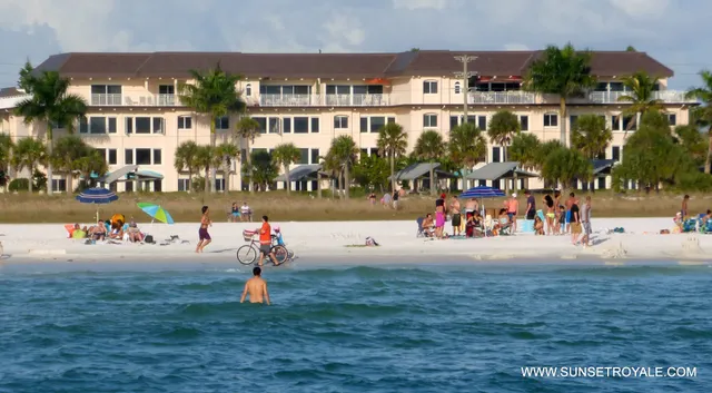 Siesta Sunset Royale