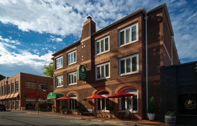 Davidson Village Inn