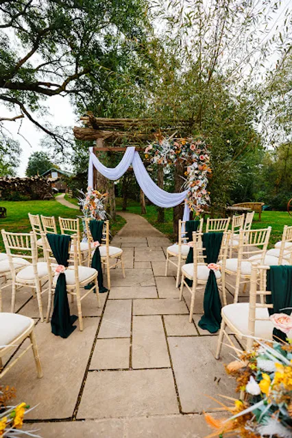 Bennetts Willow Barn