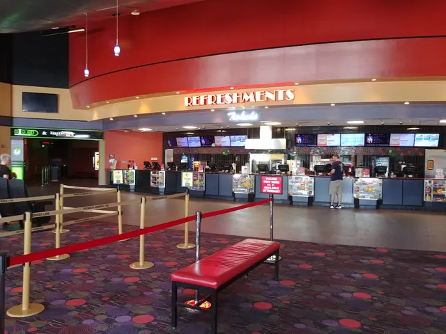 AMC Bethlehem 12