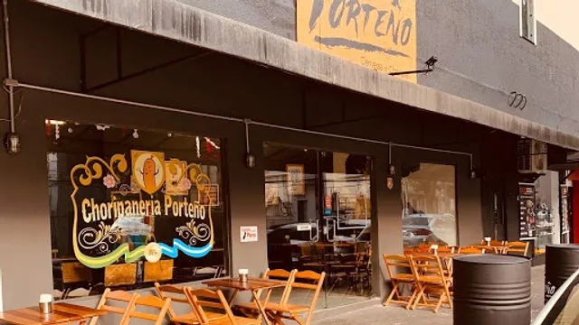 Porteño - Empanadas y Choripanes