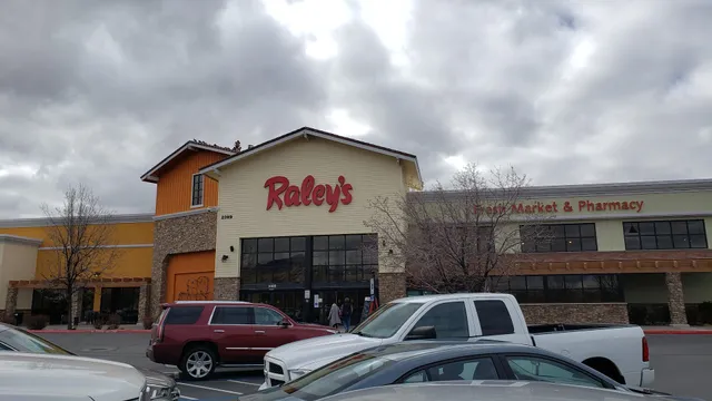 Pioneer Meadows Marketplace