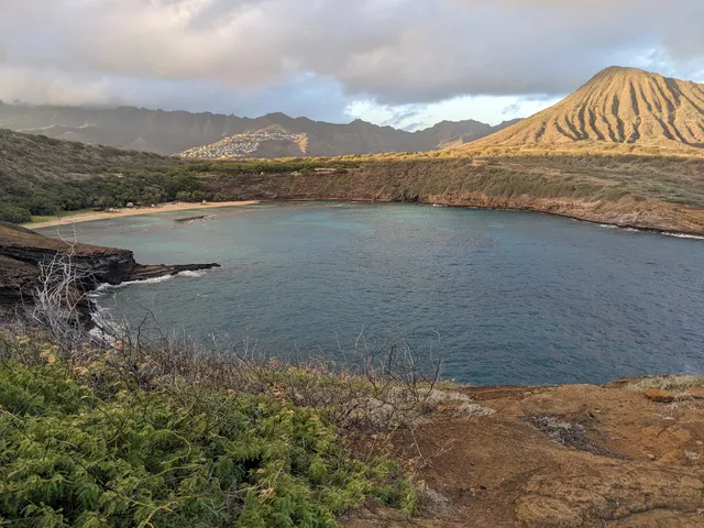 Hanauma Bay Ridge View Point