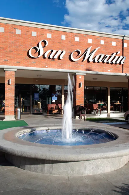 San Martín • Plaza Santa Amelia