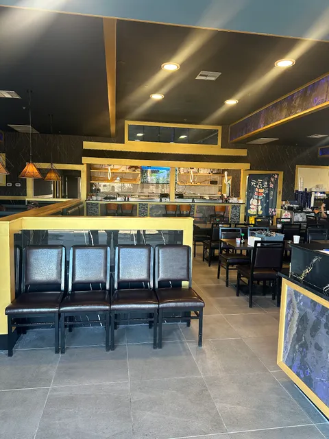 W & Z Asian Bistro and Sushi Bar