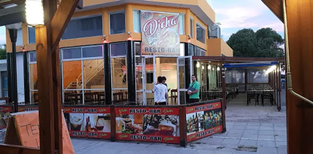 Dicha (tenedor libre)