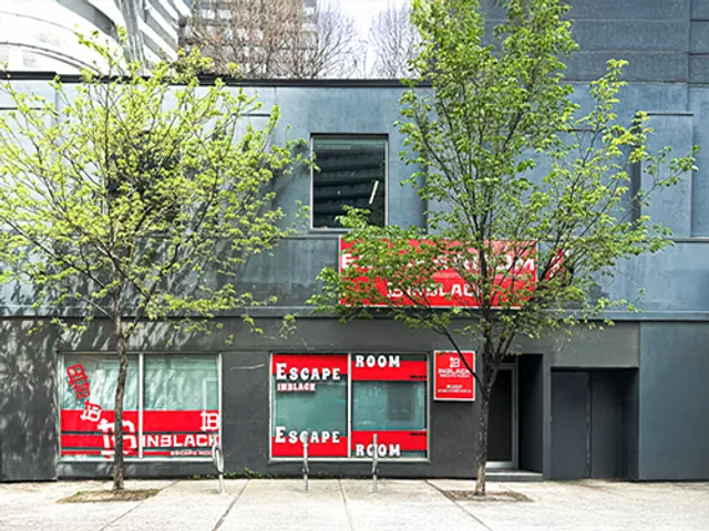 INBLACK Escape room Toronto - Yonge&Wellesley