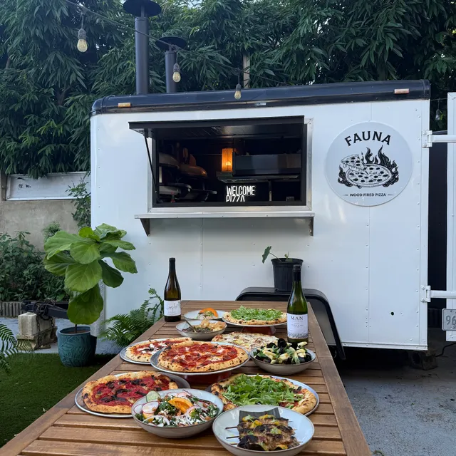 Fauna - Wood fired pizza