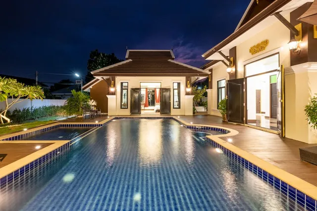 Lanna Kamin Pool Villa Airport