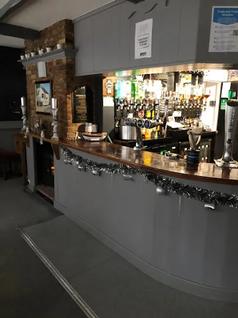 The Rose Overy Street