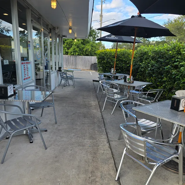 John & John’s - A Pizza Shop