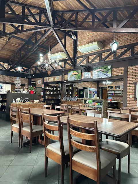 Restaurante Portal Grill (Monumento Rota Biker 26)