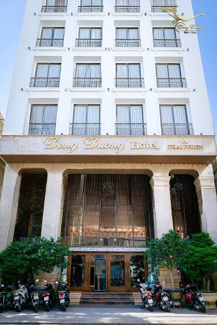 Dong Duong Hotel & Suites