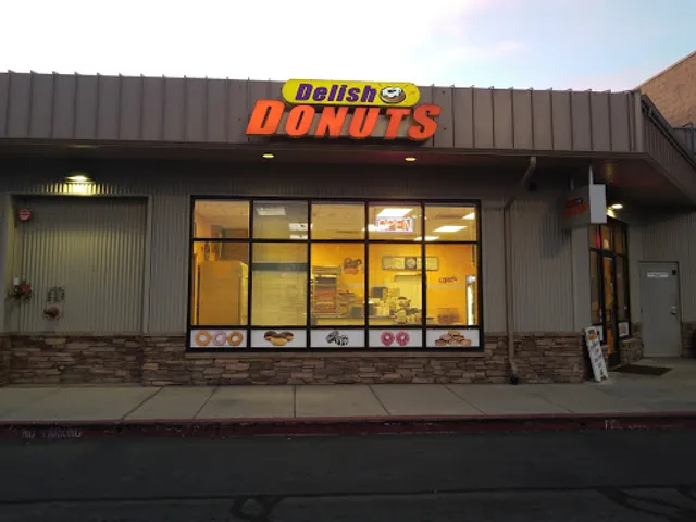 Delish Donuts, North Highway 97, Bend, OR