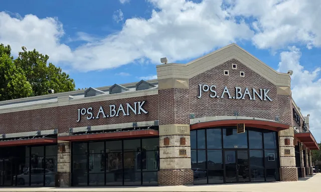 Jos A. Bank