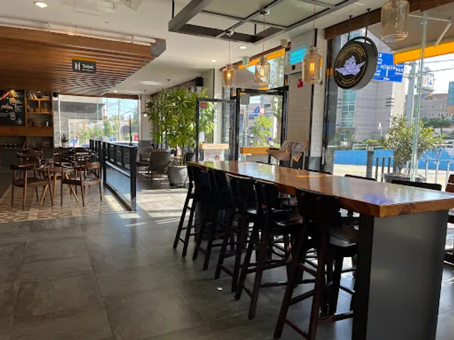 Angel-in-us Coffee (엔제리너스 커피)