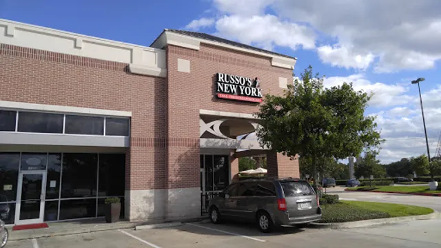 Russo's New York Pizzeria & Italian Kitchen - Sienna Plantation